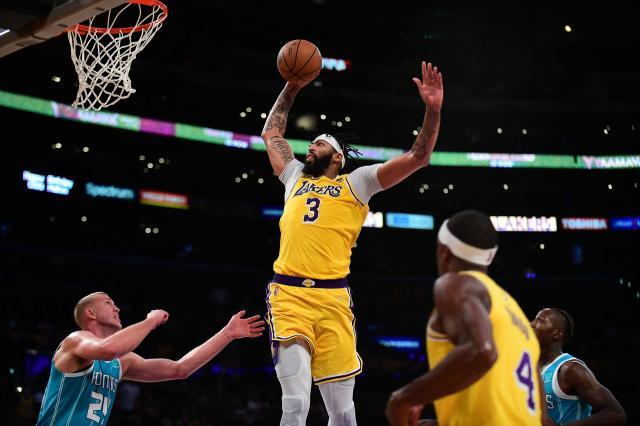 九游体育安卓版、九游体育苹果版、九游体育下载链接、九游体育安装包、九游体育官方下载、体育app推荐-浓眉哥带病血战43分钟！詹皇缺席湖人靠他挑大梁